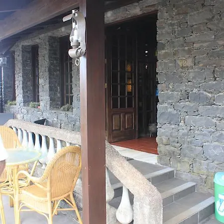 Bed & Breakfast Rural De Sanroque Santana (Madeira)