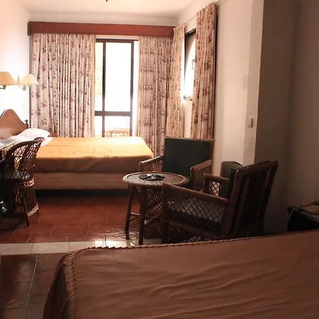 Bed & Breakfast Rural De Sanroque Santana (Madeira)