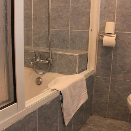 Bed & Breakfast Rural De Sanroque 3*