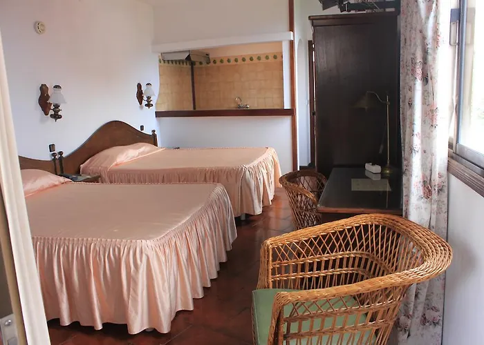 Bed & Breakfast Rural De Sanroque Santana (Madeira)